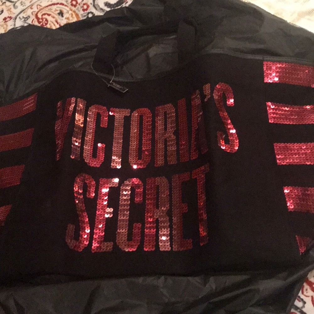 Victoria Secret tote.